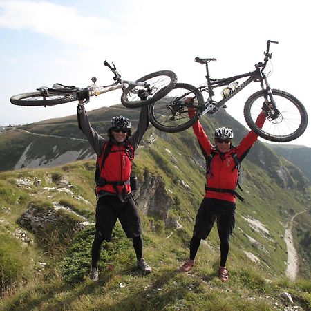 Wine Hotel San Giacomo Activity & Wellness Paderno del Grappa Bagian luar foto