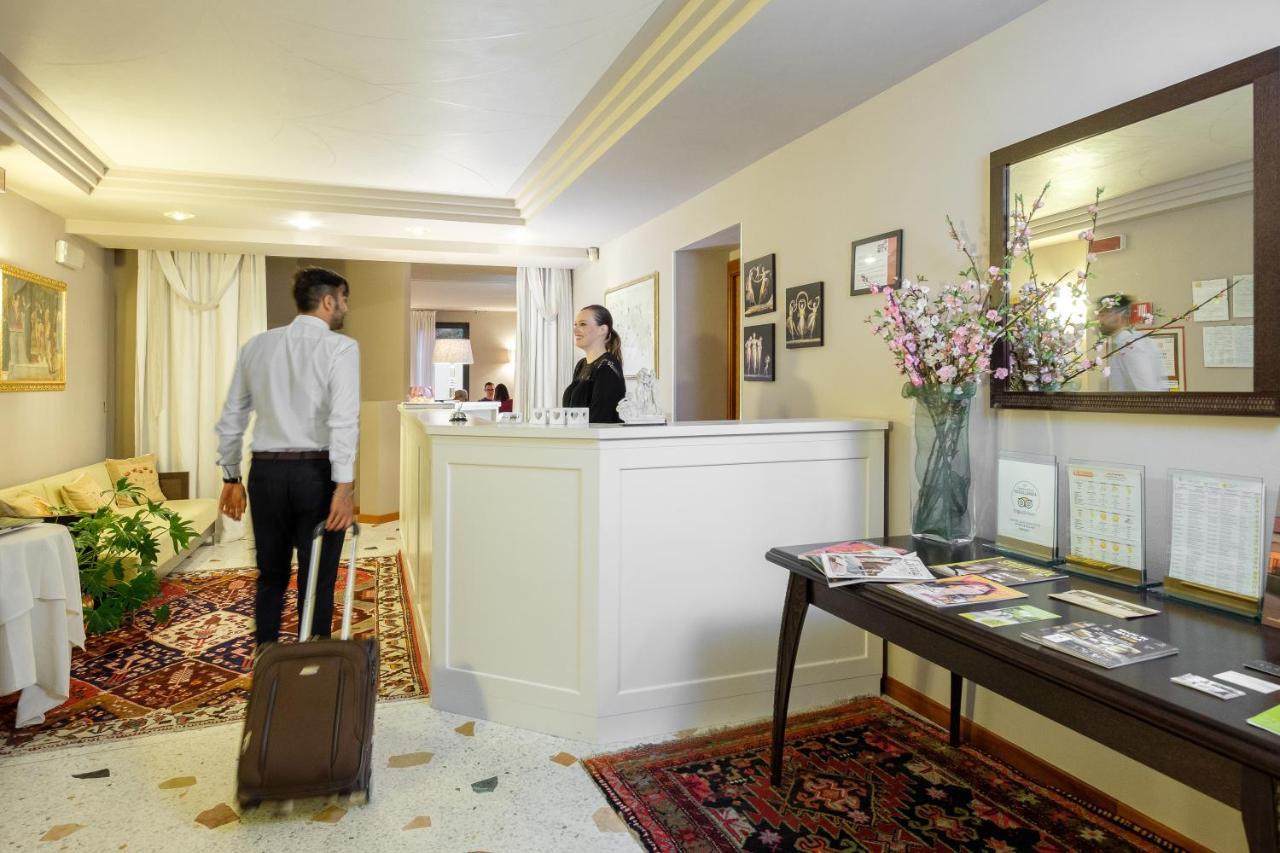 Wine Hotel San Giacomo Activity & Wellness Paderno del Grappa Bagian luar foto